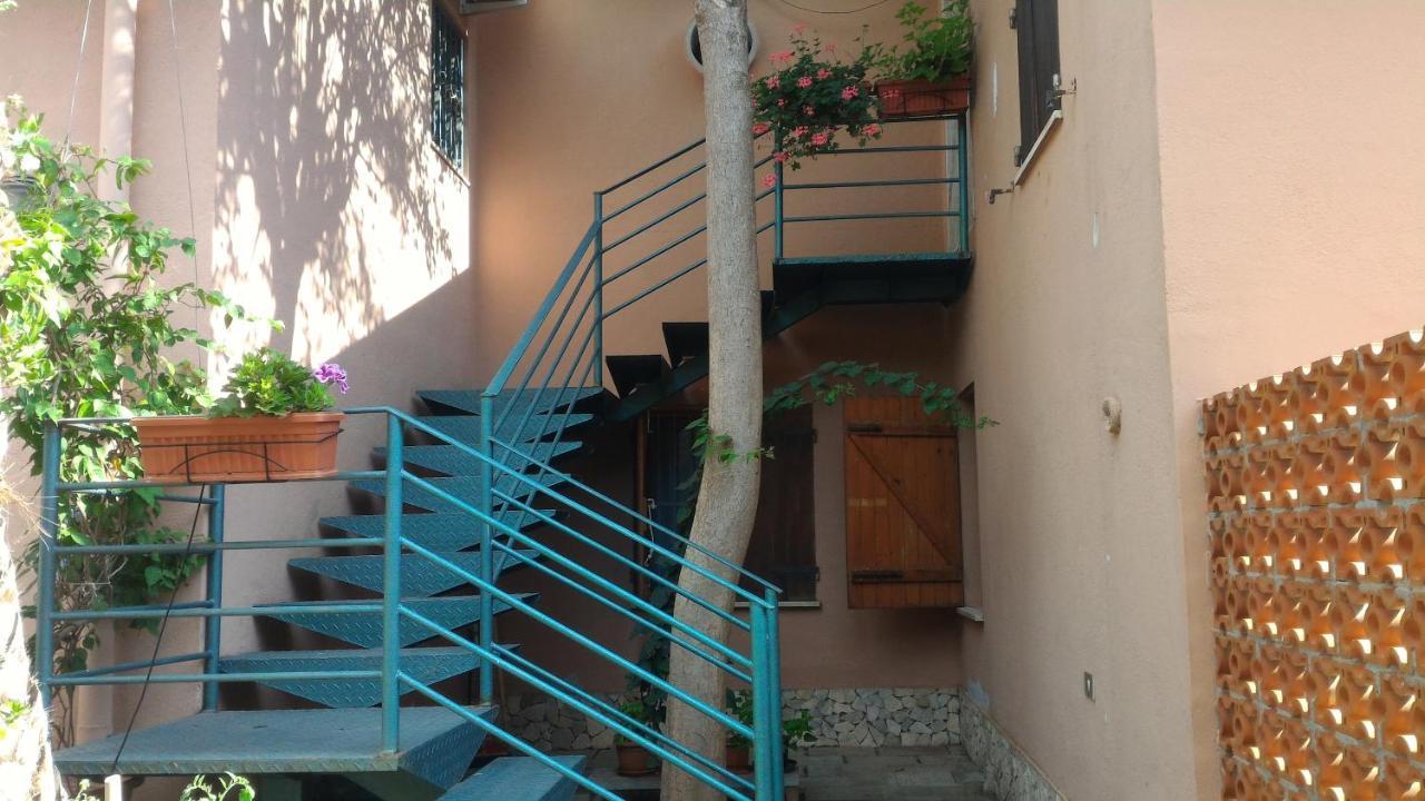 Apartamento Attico Panoramico Ca Rina Solanas  Exterior foto